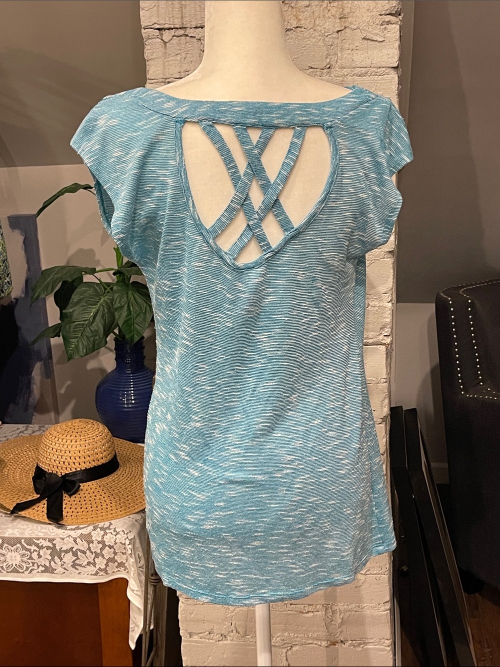No Boundaries Light Blue Short Sleeve Tee with Crisscross Back